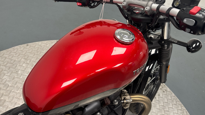 Triumph Bonneville Bobber 1200 (21MY)
